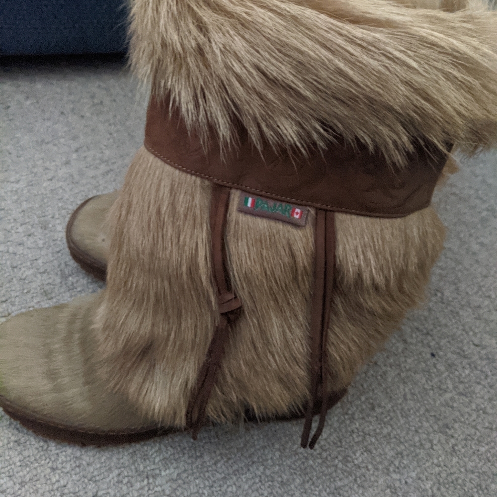 Winter boots